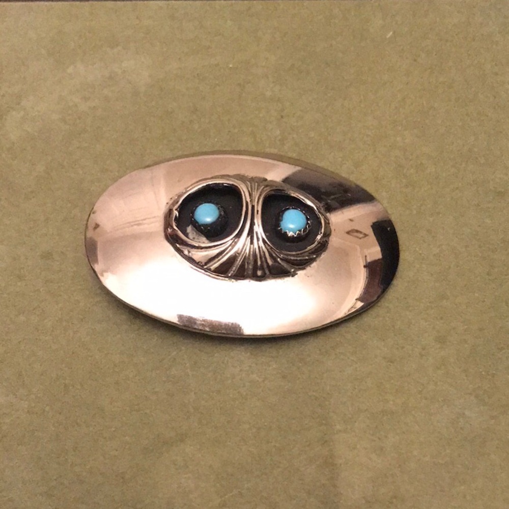 Silver bolo tie with turquoise